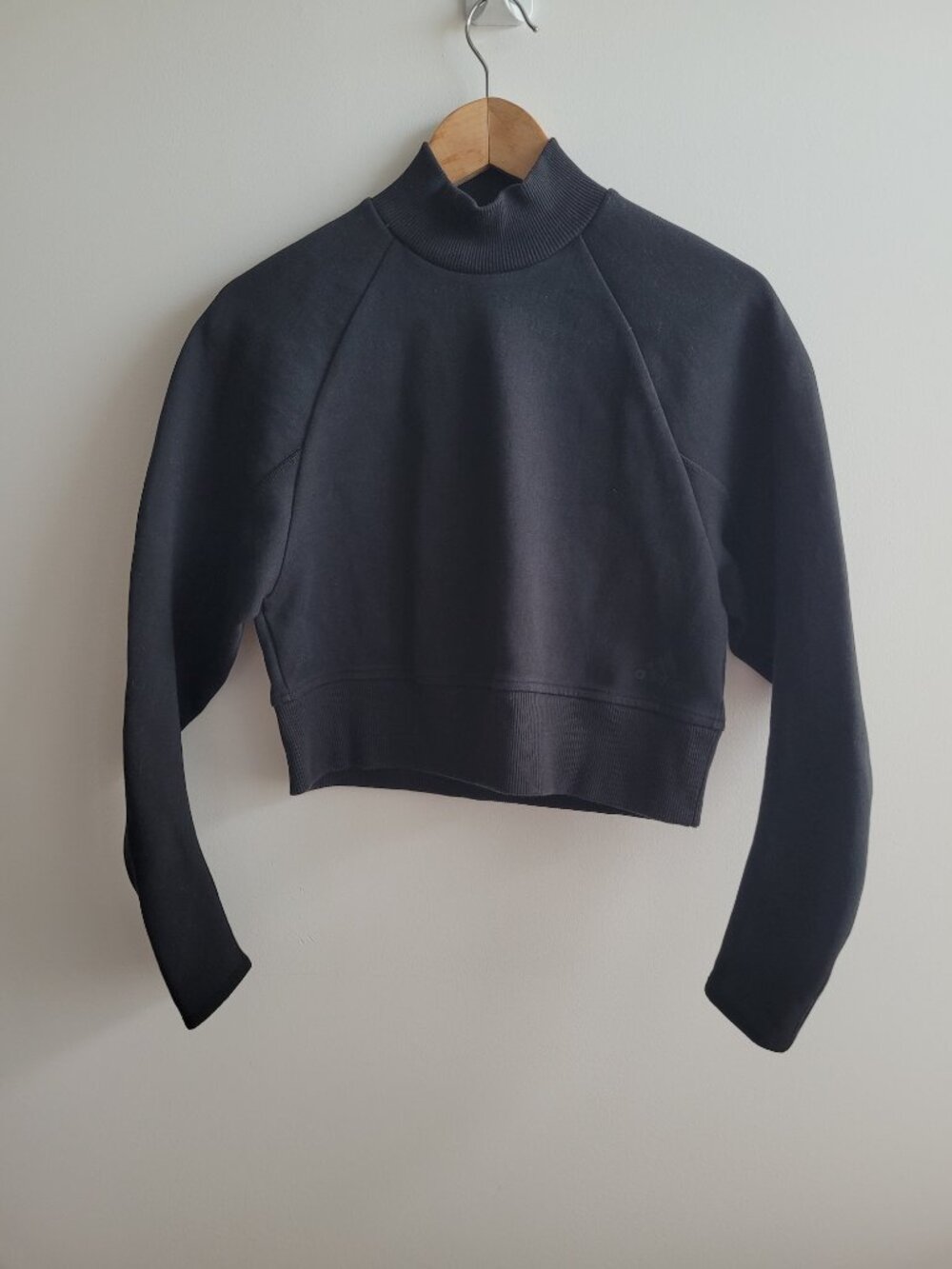 Adidas Black Cropped "Team Adidas" Sweater-XS